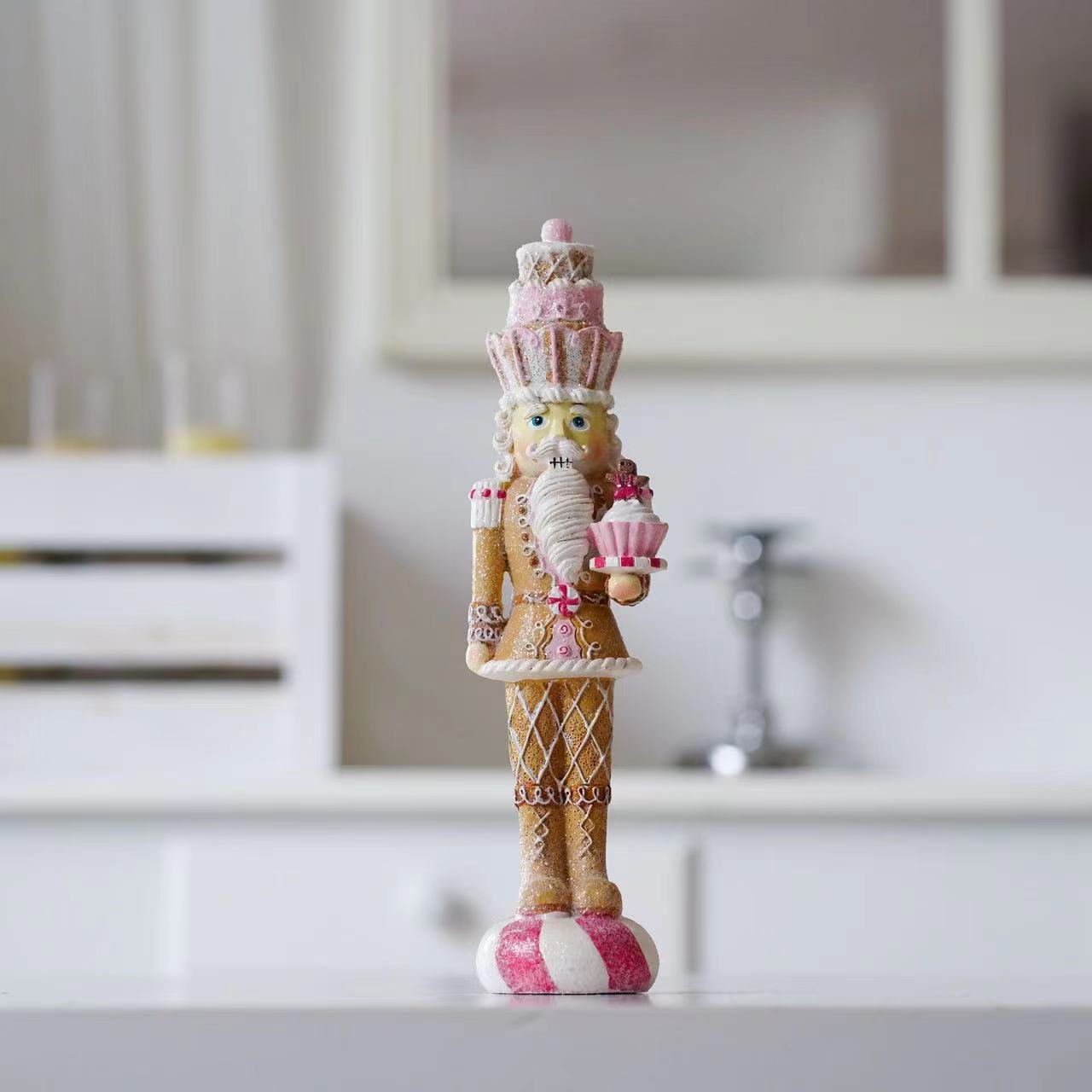 Sweet Pink Nutcracker Soldier  - огляд і ціна Nutcracker Figurine