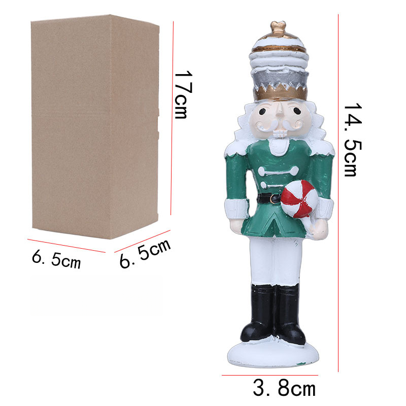 Resin Nutcracker Figurine 14.5 - огляд і ціна Nutcracker Figurine