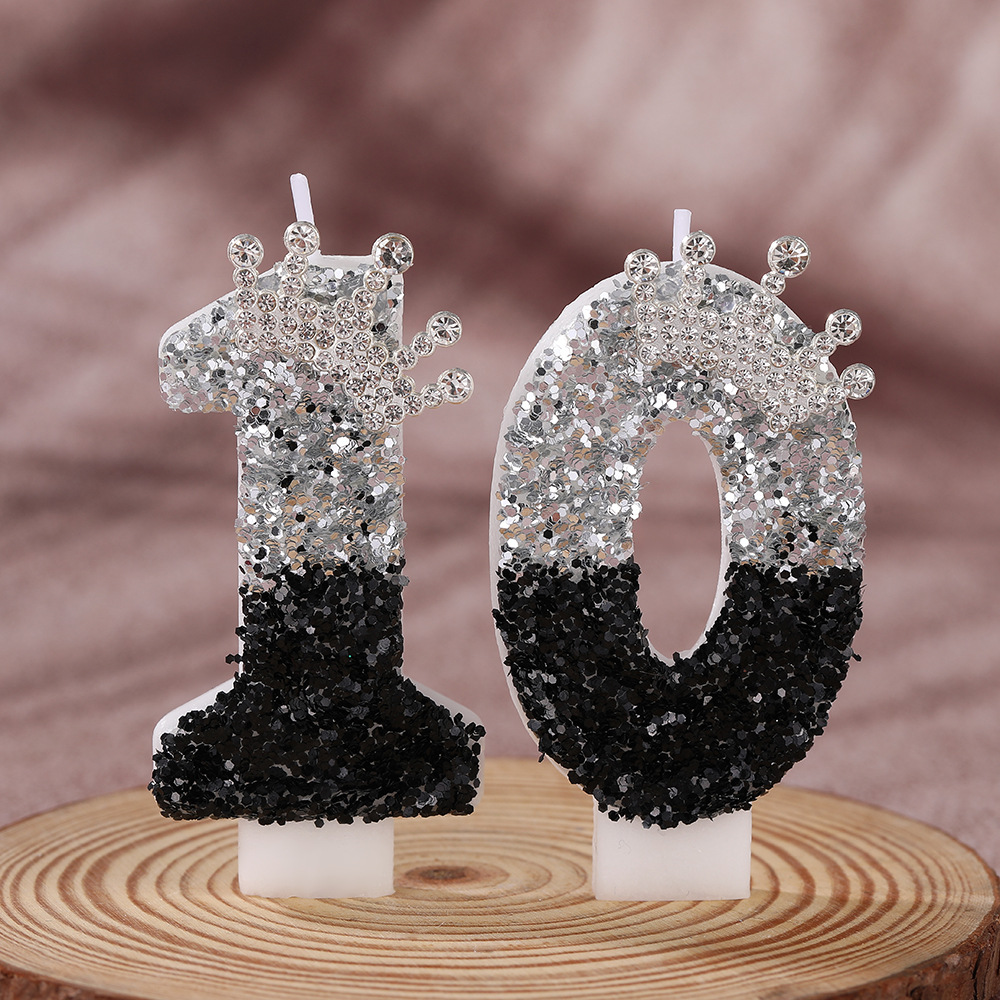 Black Silver Gradient Crown Ha - огляд і ціна Holiday Candle Set